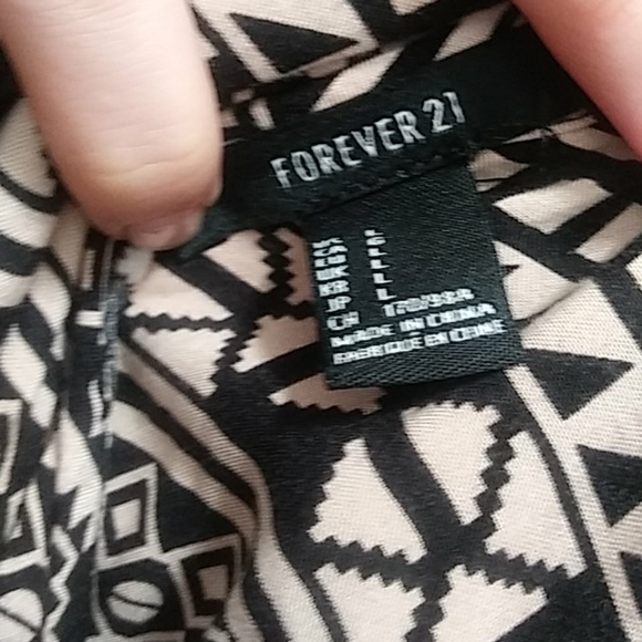 Romper - Picture 3 of 3